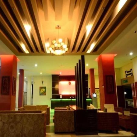 Puteri Beach Resort ポートディクソン エクステリア 写真